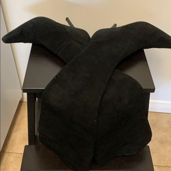 Bebe over the knee boots size 7 black suede - Picture 3 of 7